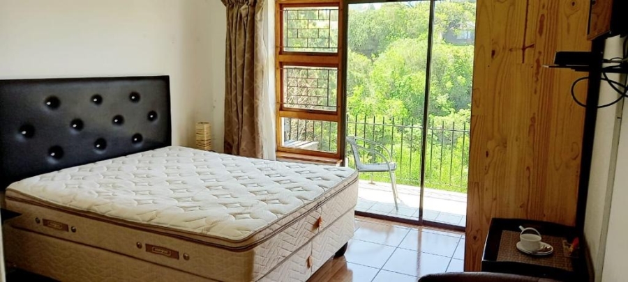 5 Bedroom Property for Sale in Beacon Bay North Eastern Cape